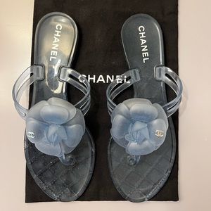 Chanel 💯 authentic jelly sandals